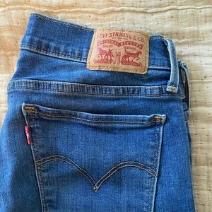 Levi 710 super skinny jeans W30 W32 fit